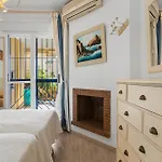 Apartmán Seaview With Private Garden 5 Minutes Walk To The And Amenities Sitio de Calahonda