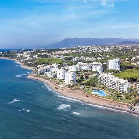 Seaview With Private Garden 5 Minutes Walk To The And Amenities Apartment Sitio de Calahonda